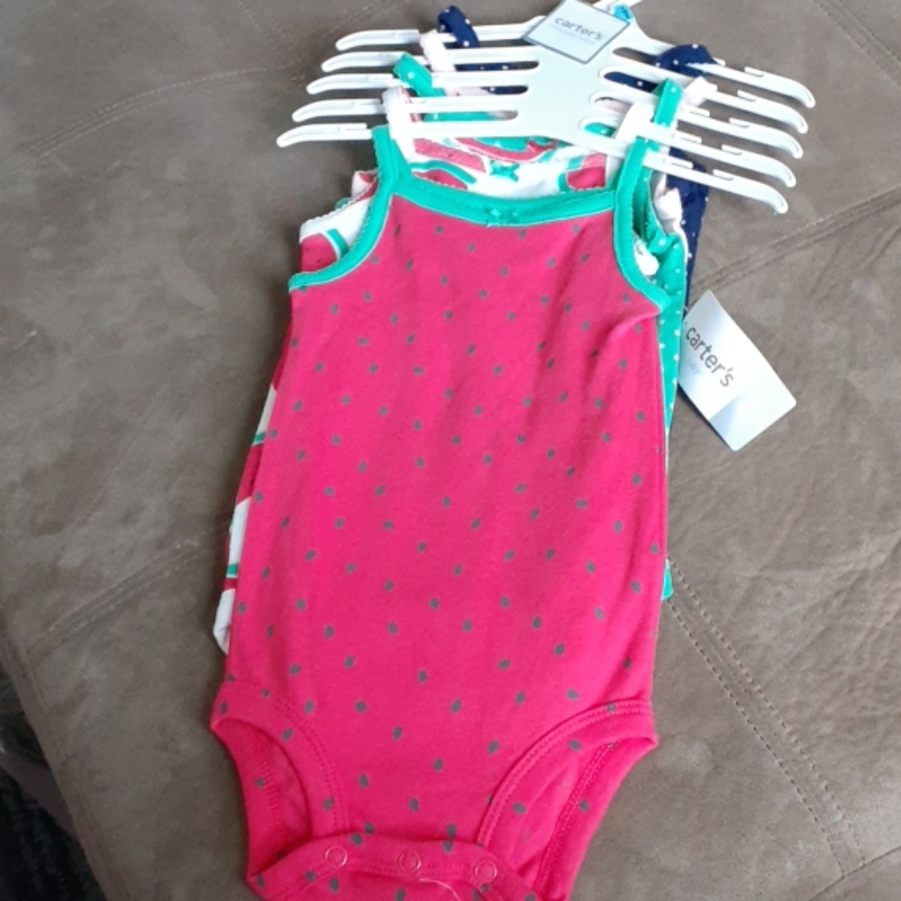 Carters 5 piece  tops.
